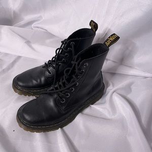 Dr martens launa boots